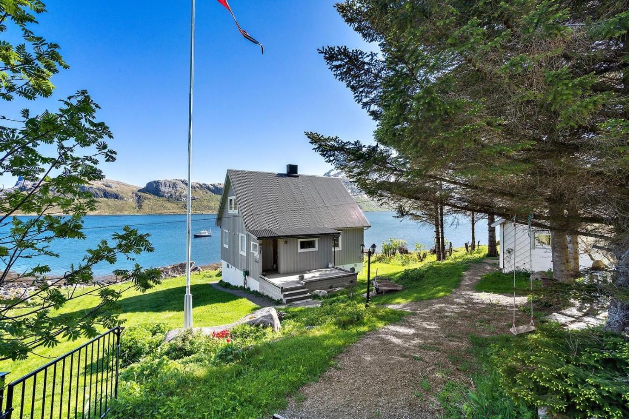 Villa Selmas Hus Krystad Exterior foto